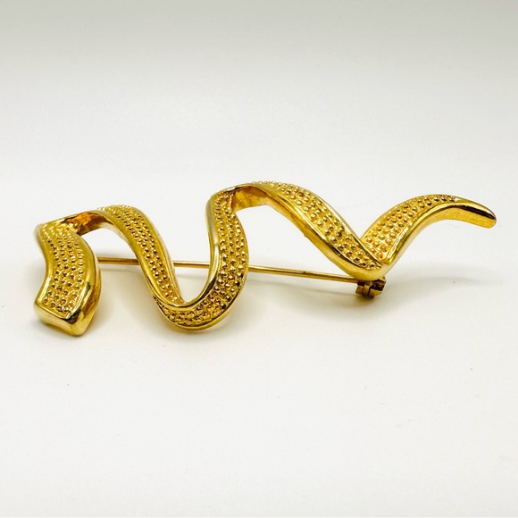 VINTAGE Gold Tone Large Textured Squiggle Brooch Brushstroke Statement Pin - Picture 6 of 8